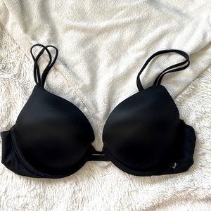 Victoria’s Secret Convertible Very Sexy Push Up Bra